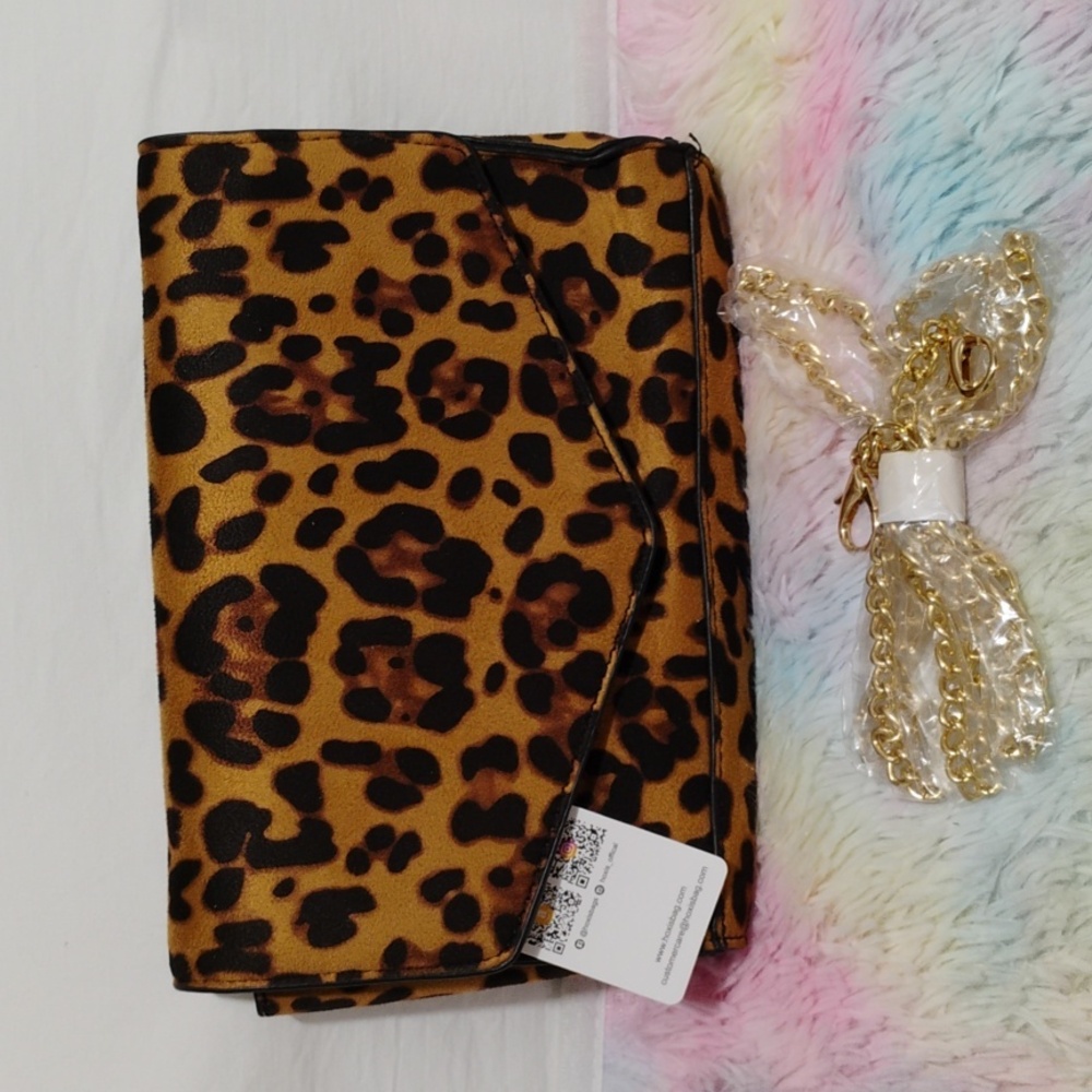 (#30) NWT Hoxis Leopard Animal Print Bag W Removable Chain Strap
